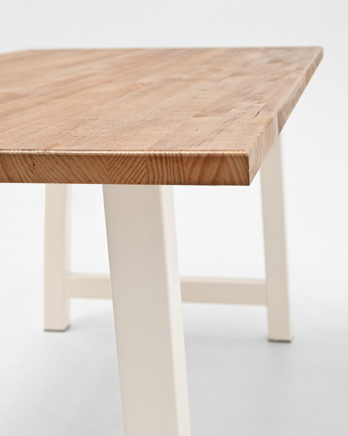 Mesa de comedor Cuint