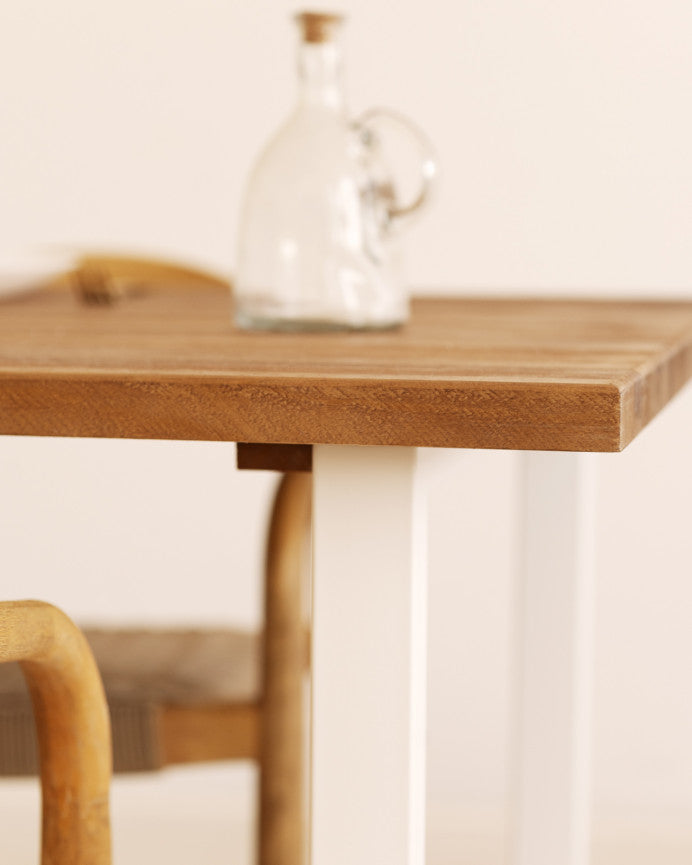 Mesa de comedor Dira