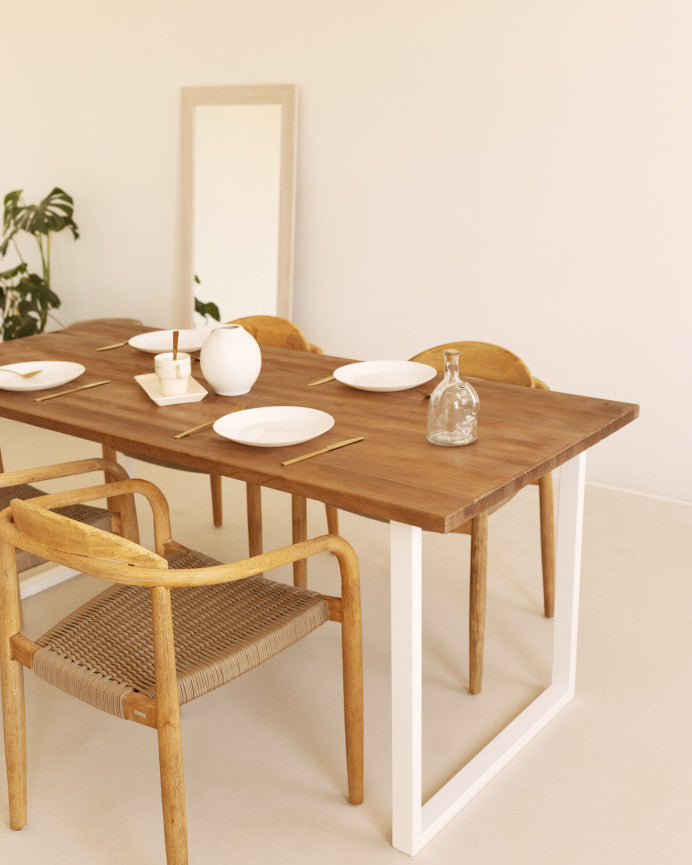 Mesa de comedor Dira